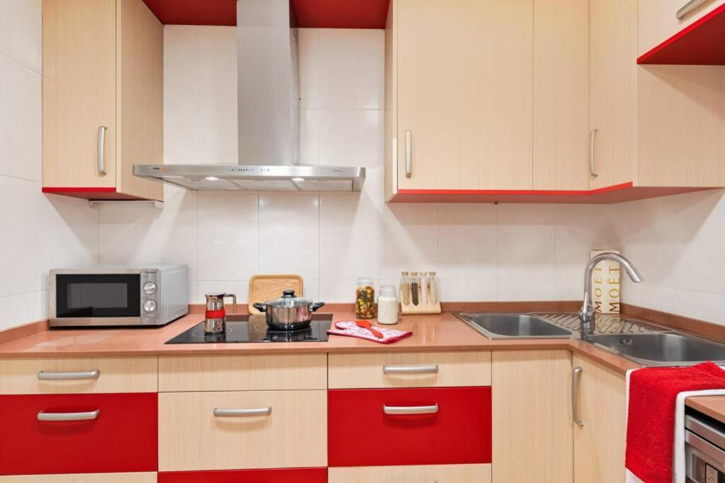 ברצלונה Lodging Apartments Villa De Gracia 2 Bedroom Cozy Apartment מראה חיצוני תמונה